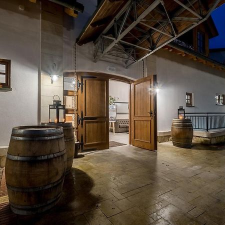 Hotel Vinnica Wieliczka Eksteriør billede